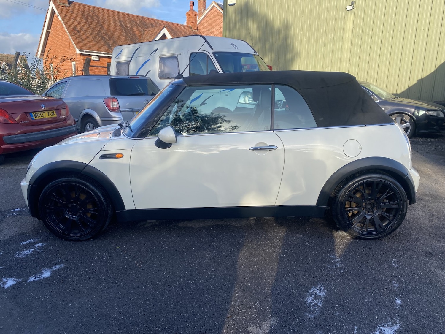 Used MINI Convertible 2007 for sale - 76397119: Photo 6