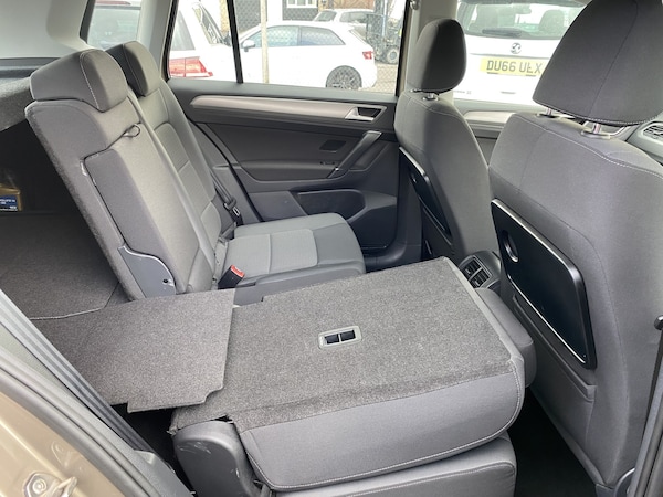 Used Volkswagen Golf SV 2015 for sale - 76305589: Photo 19