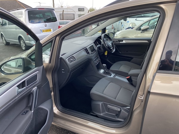 Used Volkswagen Golf SV 2015 for sale - 76305589: Photo 25