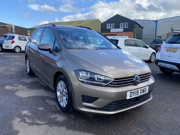 Used Volkswagen Golf SV 2015 for sale - 76305589: Photo 2