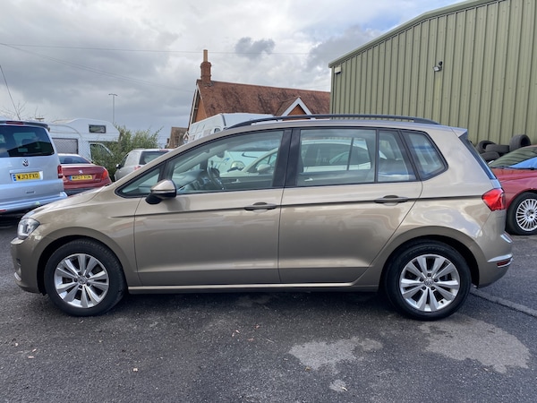 Used Volkswagen Golf SV 2015 for sale - 76305589: Photo 6