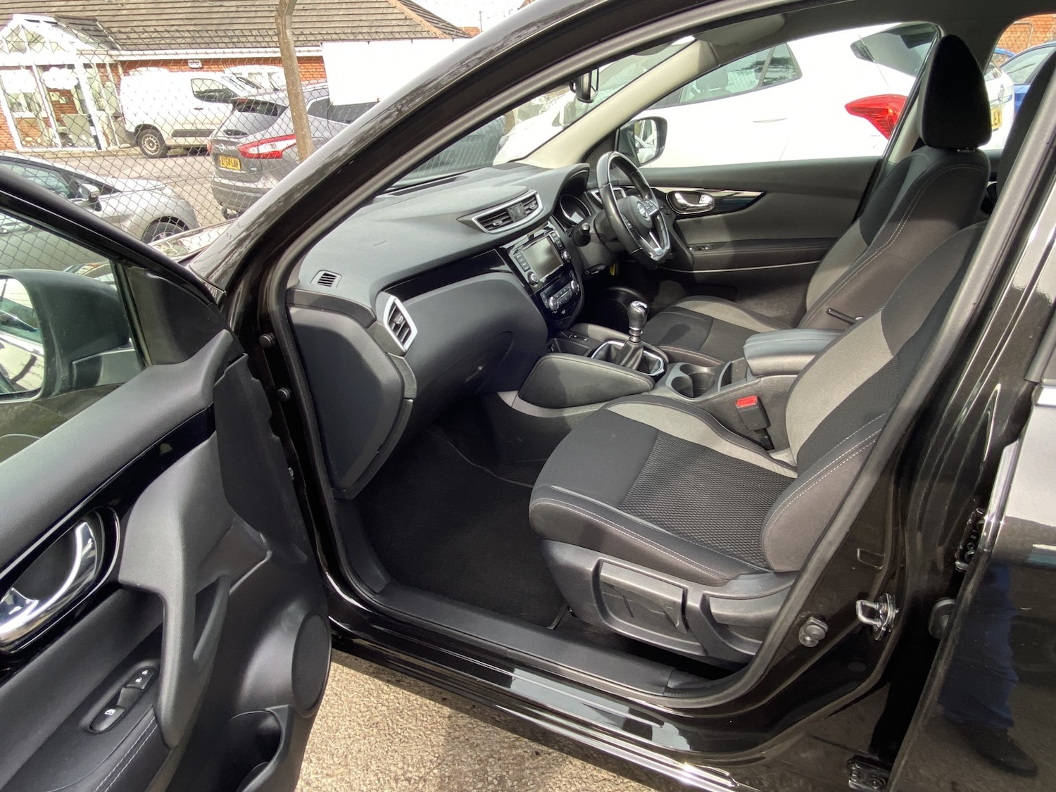 Used Nissan Qashqai 2020 for sale - 77584477: Photo 21