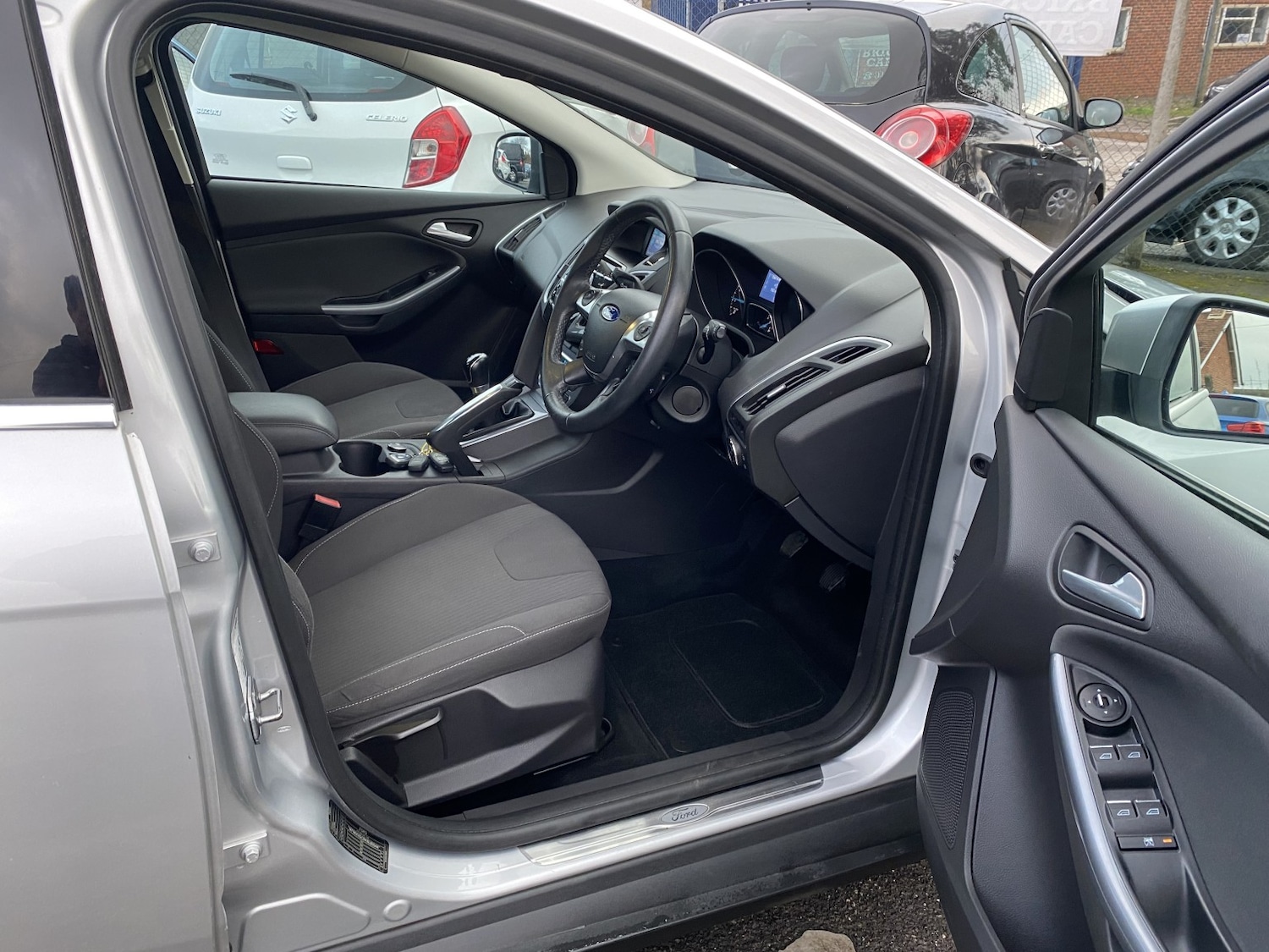 Used Ford Focus 2012 for sale - 77807209: Photo 15