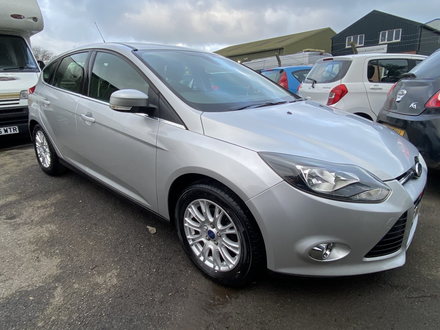 Used Ford Focus 2012 for sale - 77807209: Photo 2