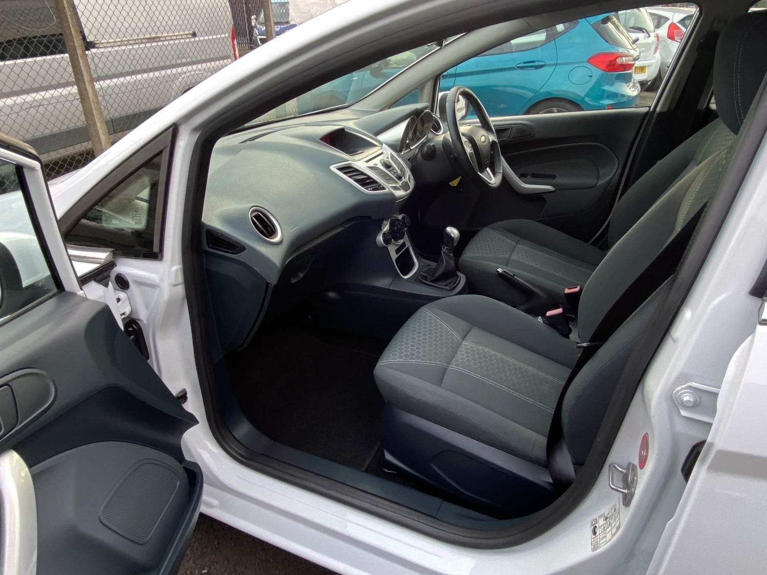 Used Ford Fiesta 2010 for sale - 77735822: Photo 20