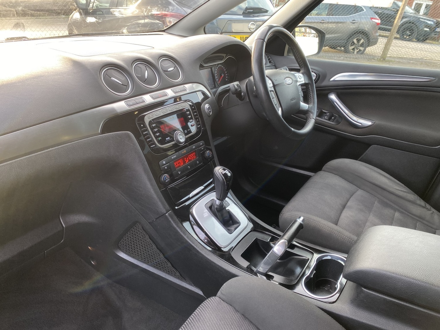 Used Ford S-Max 2012 for sale - 78070568: Photo 25