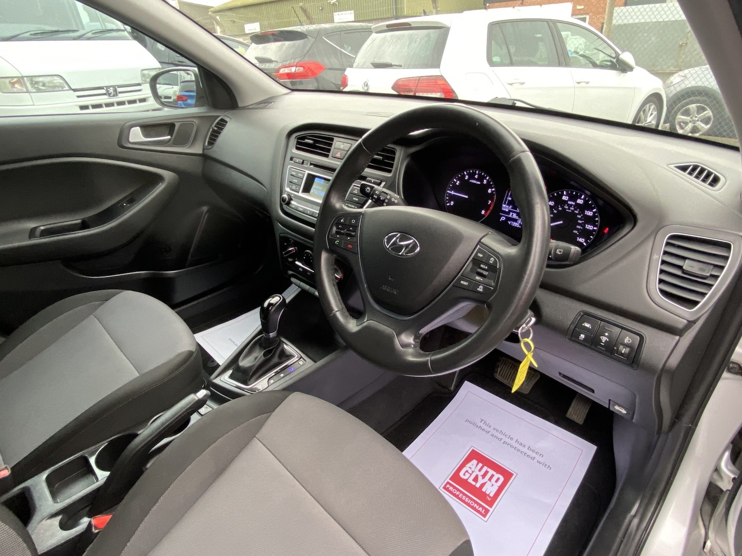 Used Hyundai i20 2017 for sale - 76725617: Photo 16