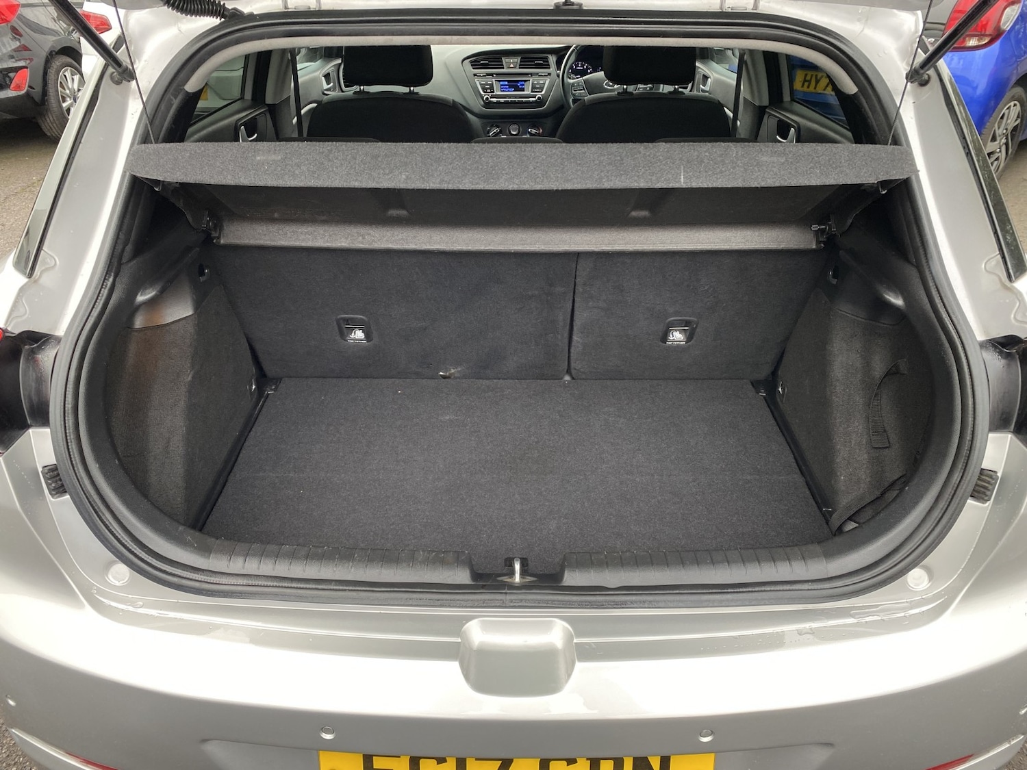 Used Hyundai i20 2017 for sale - 76725617: Photo 19