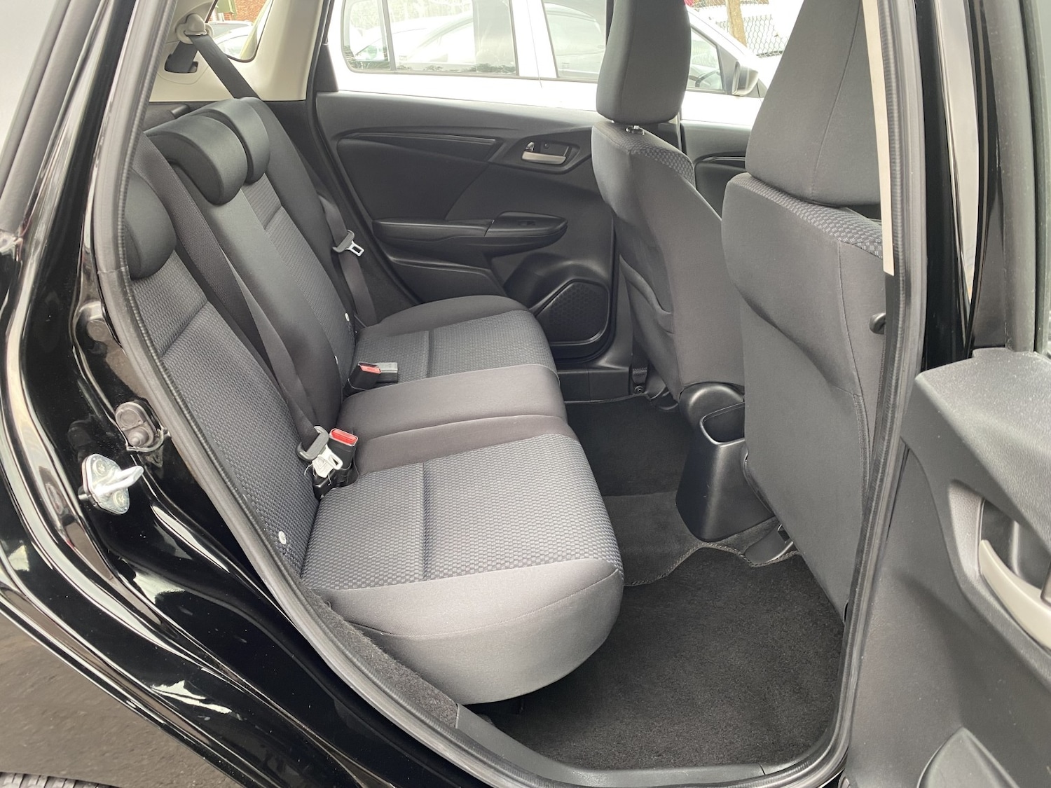 Used Honda Jazz 2018 for sale - 76149307: Photo 18