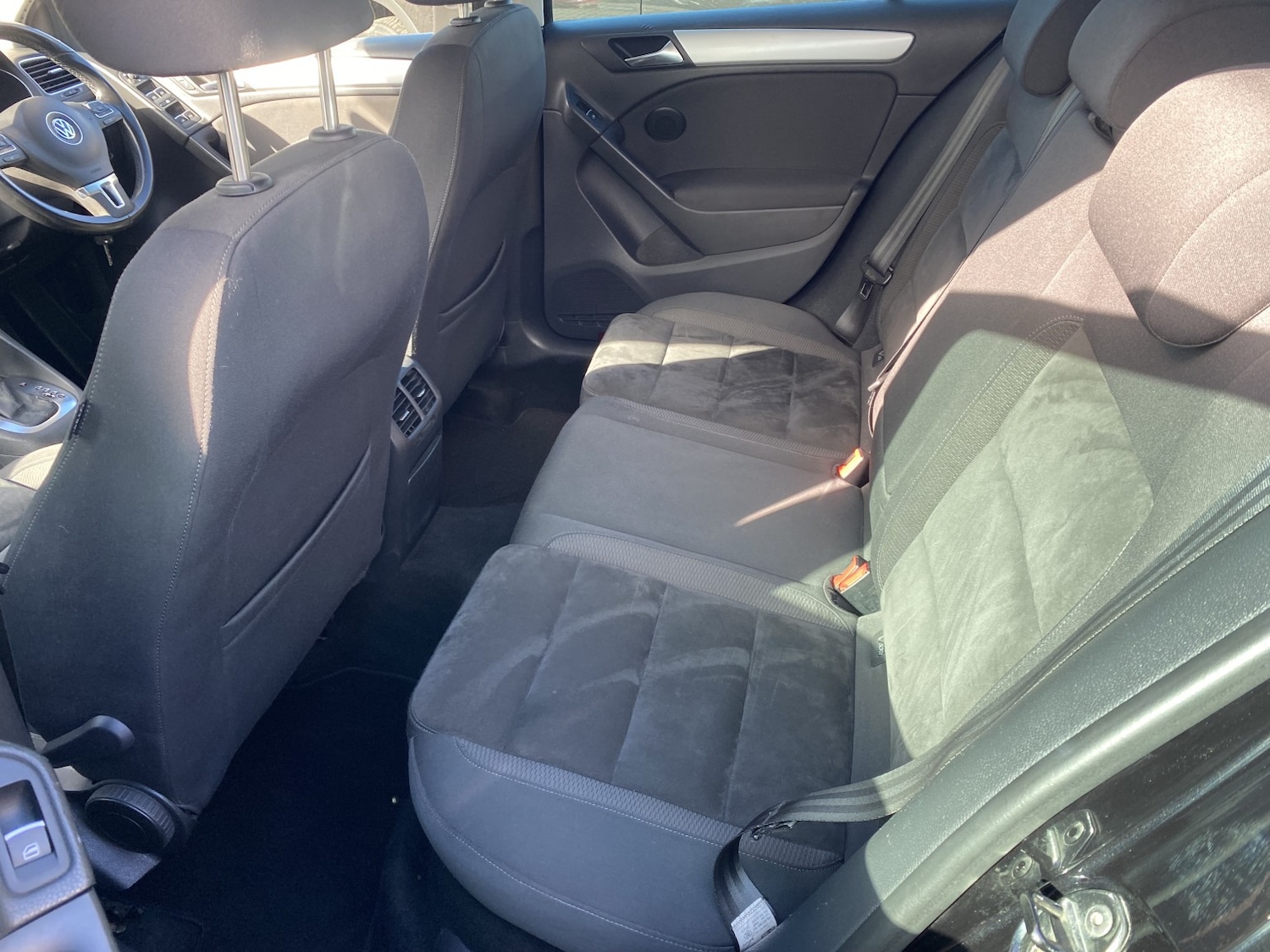 Used Volkswagen Golf 2010 for sale - 77707243: Photo 18