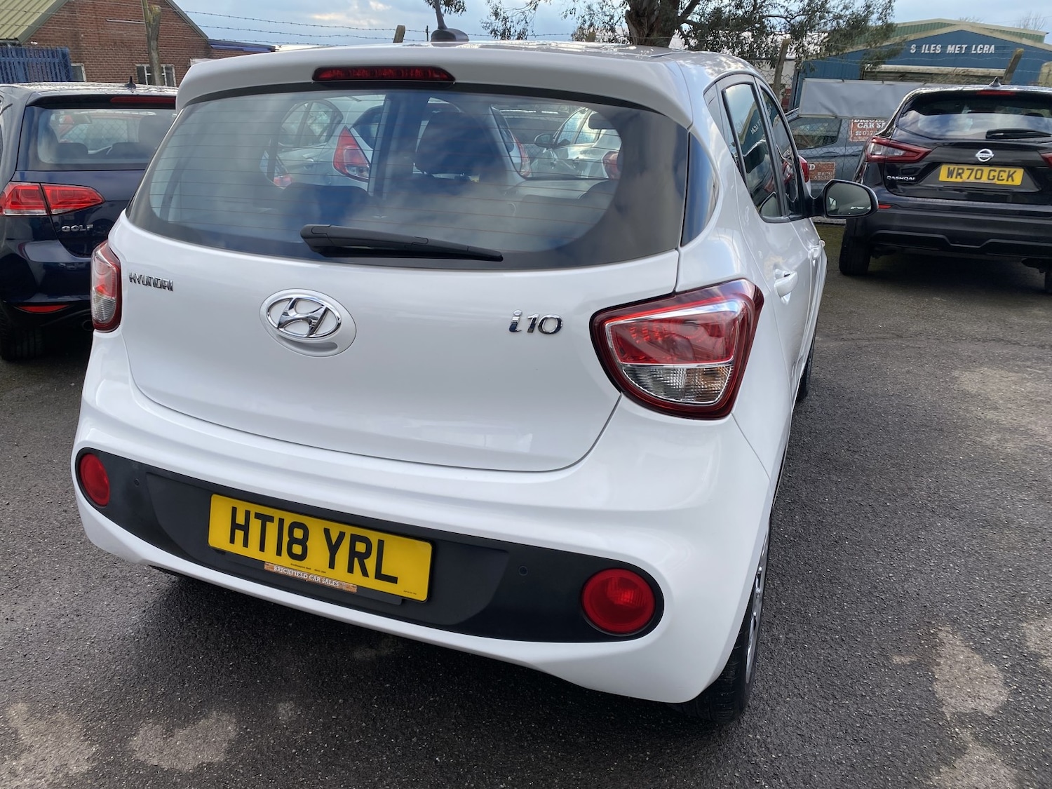 Used Hyundai i10 2018 for sale - 77609972: Photo 10
