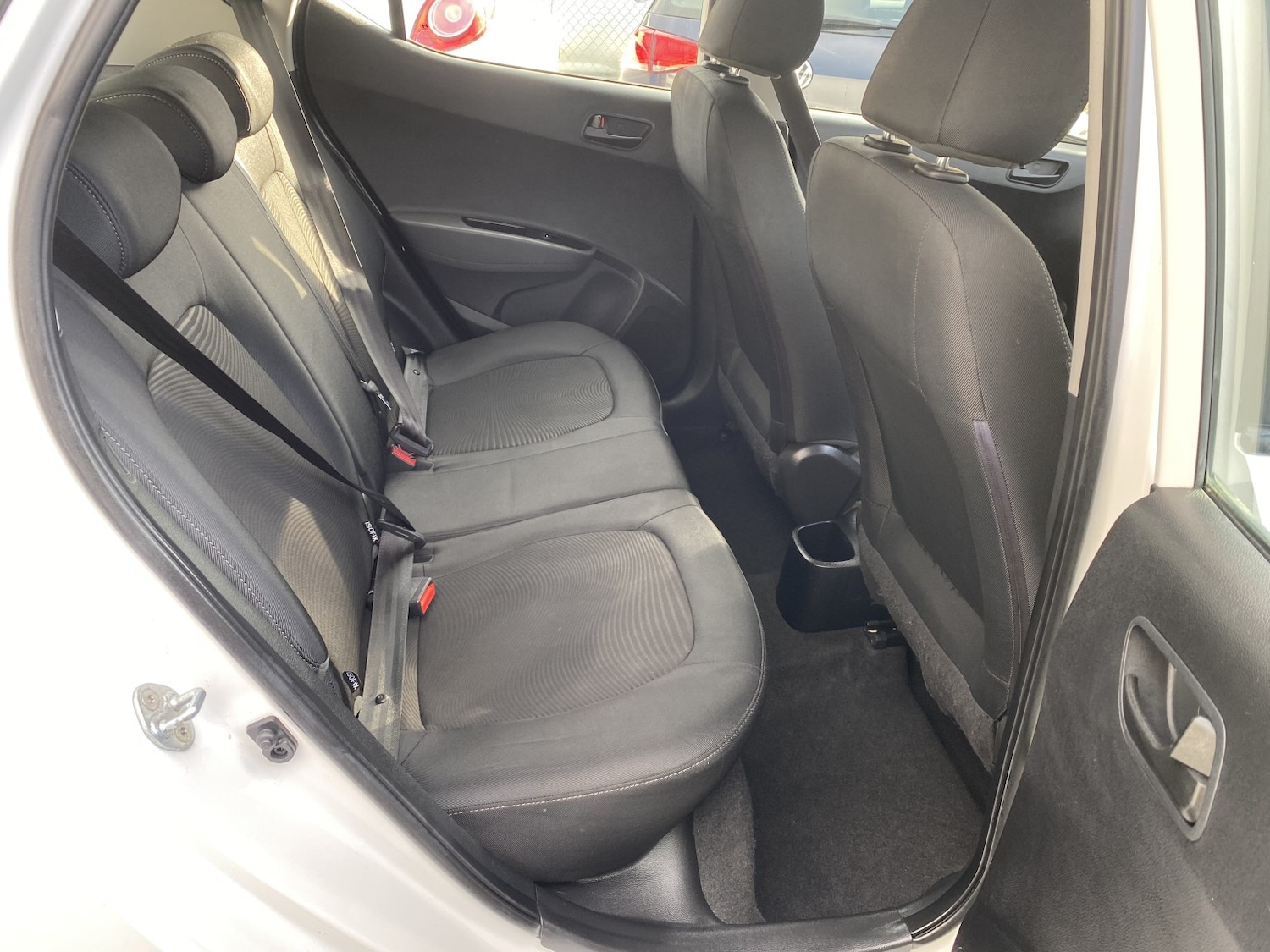 Used Hyundai i10 2018 for sale - 77609972: Photo 17