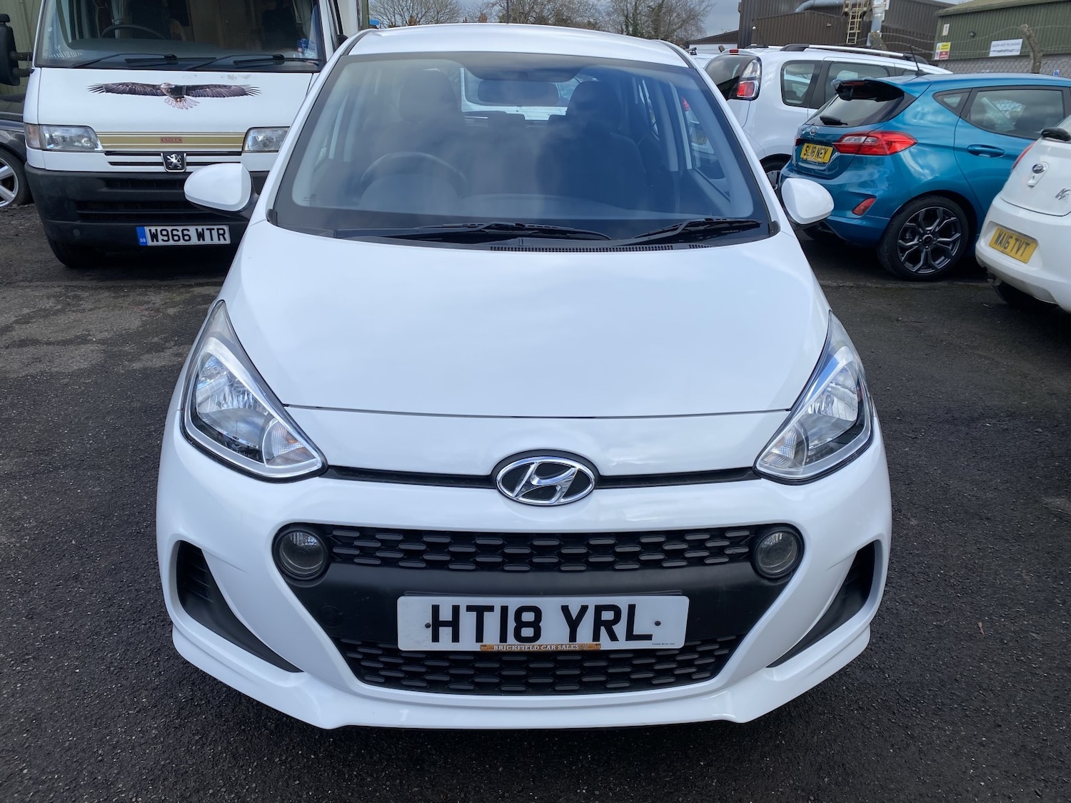 Used Hyundai i10 2018 for sale - 77609972: Photo 3
