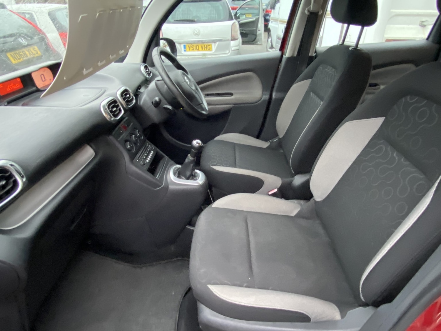 Used Citroen C3 Picasso 2010 for sale - 77201236: Photo 17