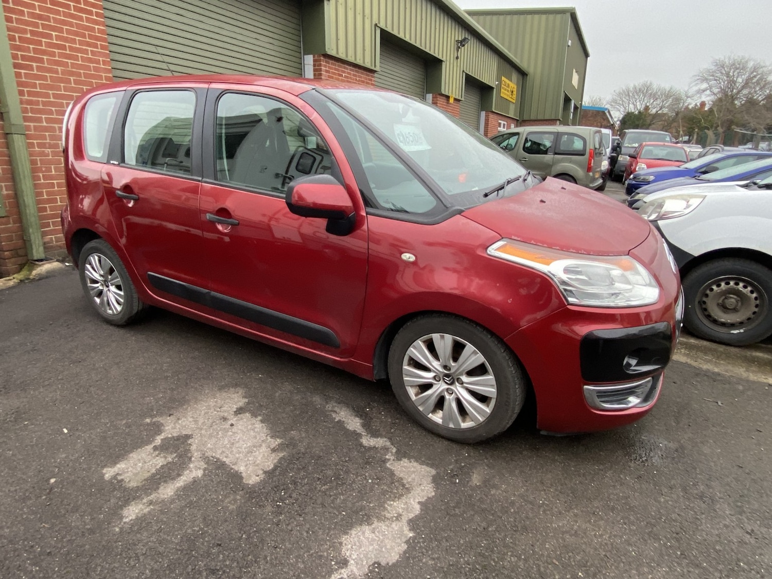 Used Citroen C3 Picasso 2010 for sale - 77201236: Photo 19