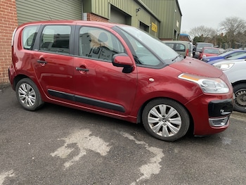 2010 - 1.6 HDi VTR+ 5-Door