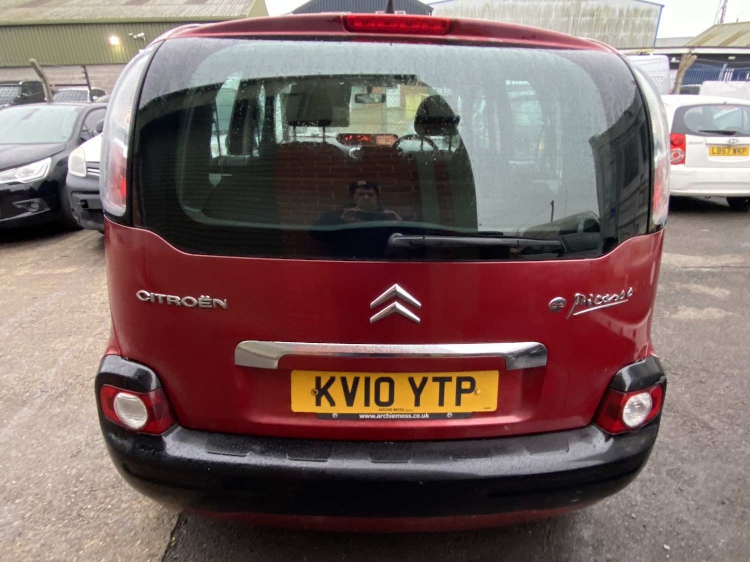 Used Citroen C3 Picasso 2010 for sale - 77201236: Photo 7