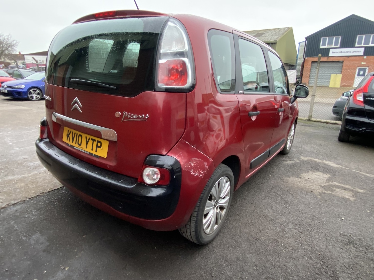 Used Citroen C3 Picasso 2010 for sale - 77201236: Photo 8