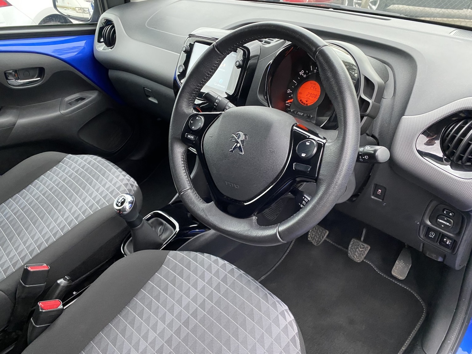 Used Peugeot 108 2021 for sale - 76471185: Photo 15