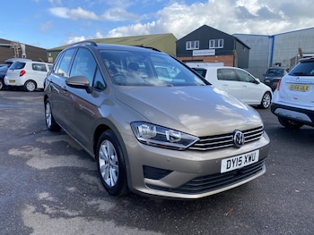 Used Volkswagen Golf SV 2015 for sale - 78571573: Photo