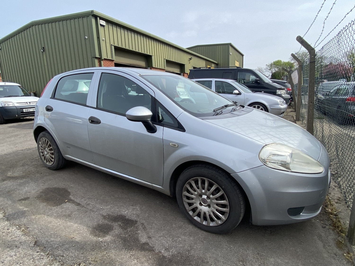 Used Fiat Grande Punto 2008 for sale - 78197964: Photo 2