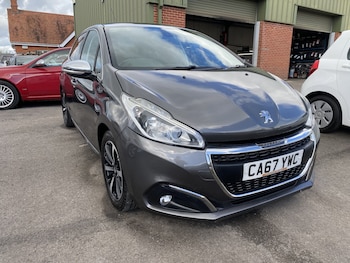 Used Peugeot 208 2018 for sale - 75938149: Photo