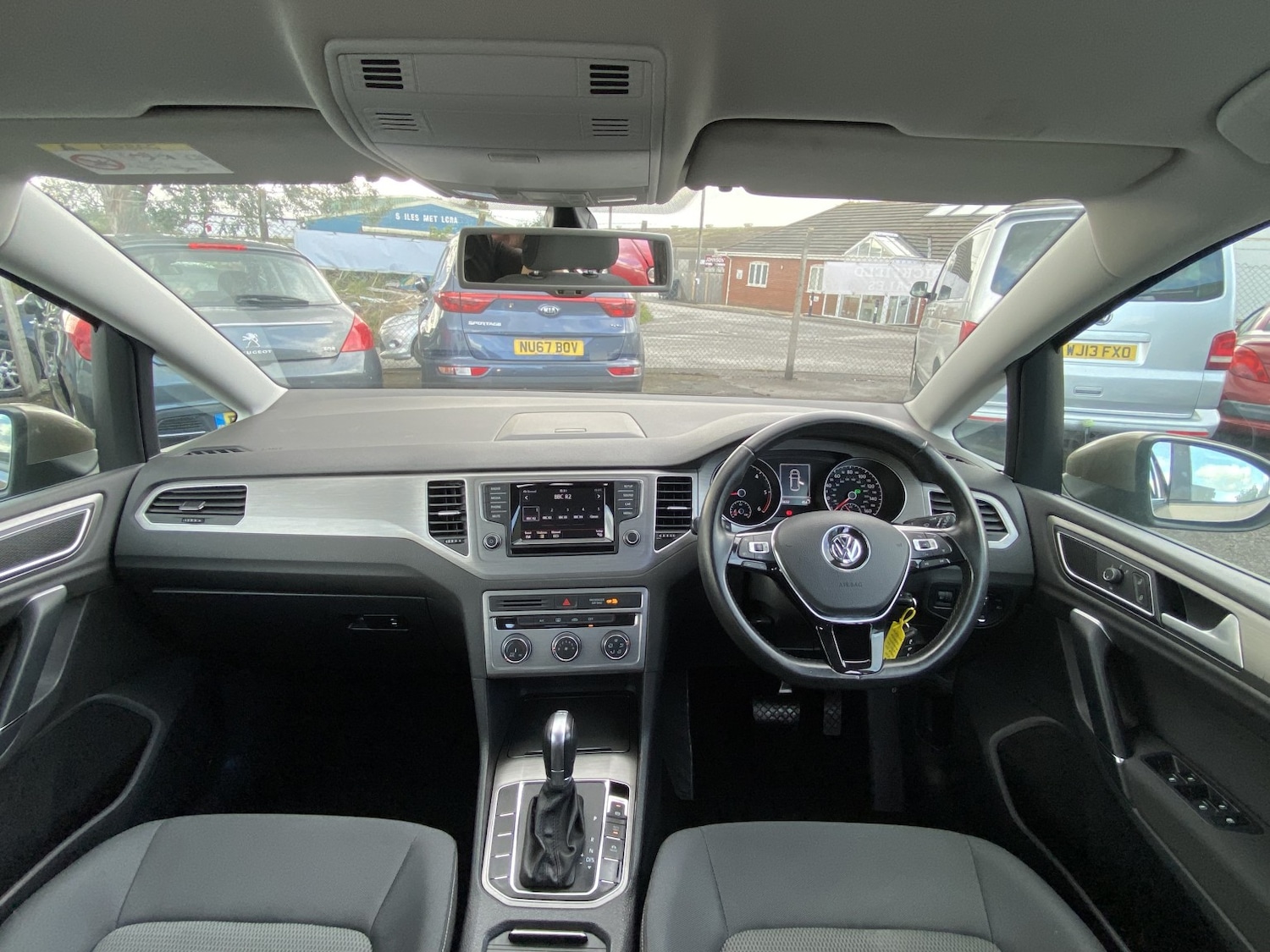 Used Volkswagen Golf SV 2015 for sale - 76643435: Photo 16