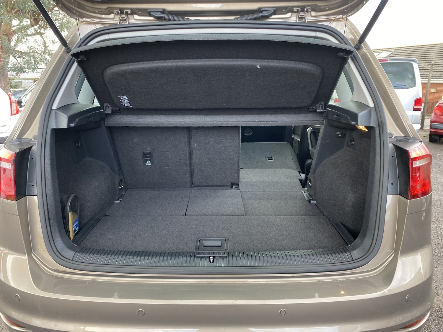 Used Volkswagen Golf SV 2015 for sale - 76643435: Photo 20