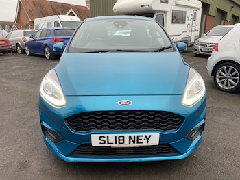 Used Ford Fiesta 2018 for sale - 77201237: Photo