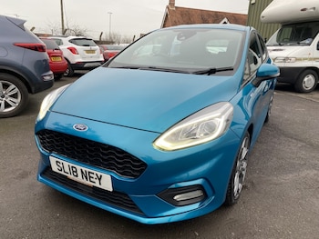 Used Ford Fiesta 2018 for sale - 77201237: Photo