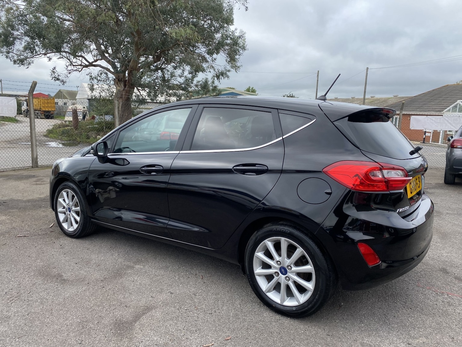 Used Ford Fiesta 2018 for sale - 75999821: Photo 7