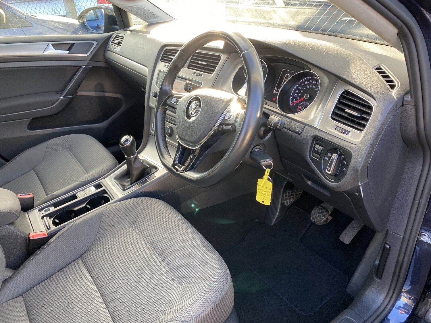 Used Volkswagen Golf 2016 for sale - 77494821: Photo 16