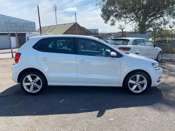 Used Volkswagen Polo 2017 for sale - 75529775: Photo 12