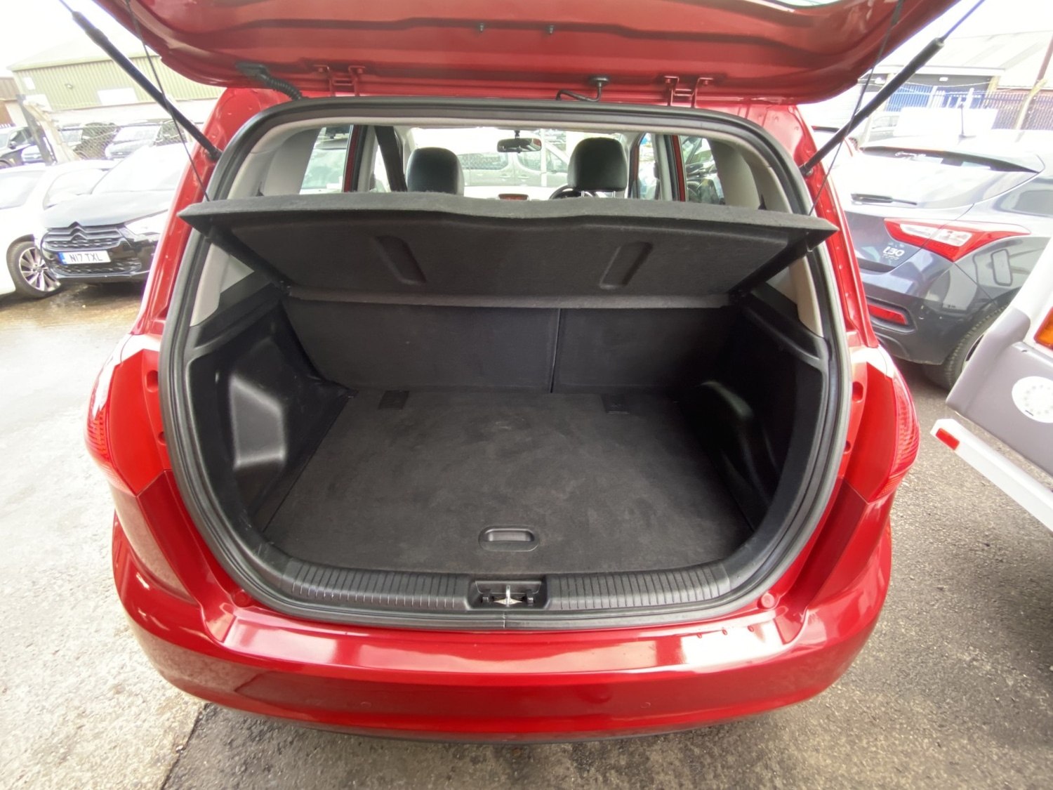 Used Kia Venga 2016 for sale - 76560015: Photo 23