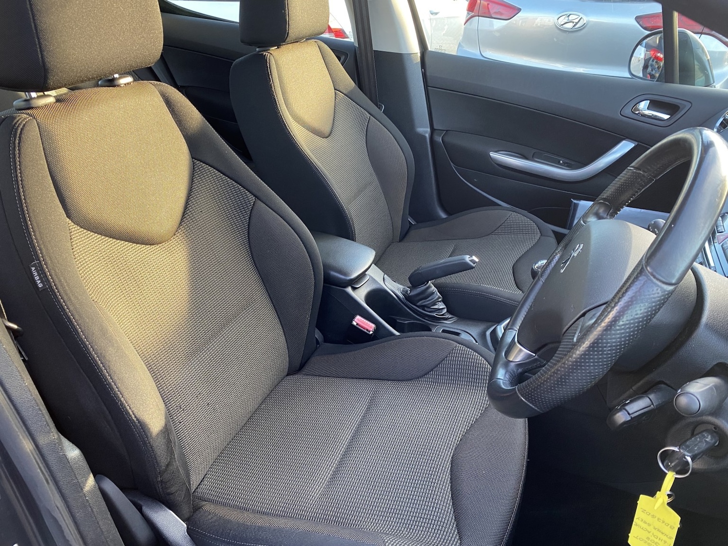 Used Peugeot 308 2013 for sale - 76656239: Photo 16