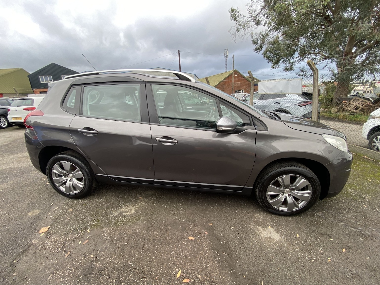 Used Peugeot 2008 2016 for sale - 76497442: Photo 12
