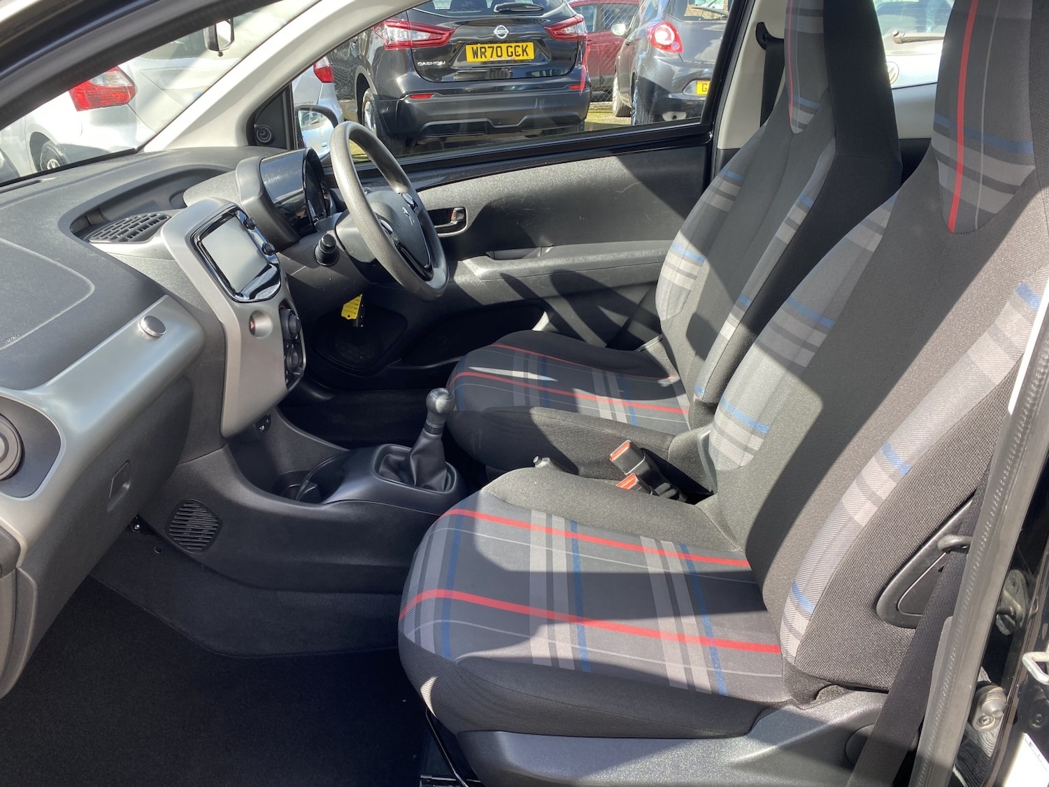 Used Peugeot 108 2015 for sale - 77837014: Photo 20