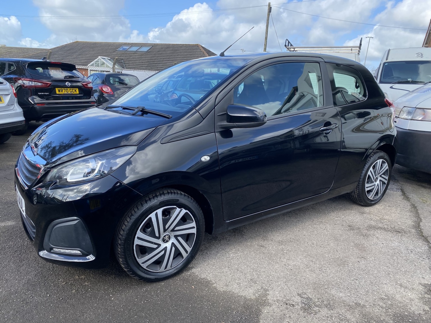 Used Peugeot 108 2015 for sale - 77837014: Photo 5