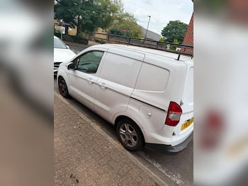 Used Ford Transit Courier 2021 for sale - 79677532: Photo