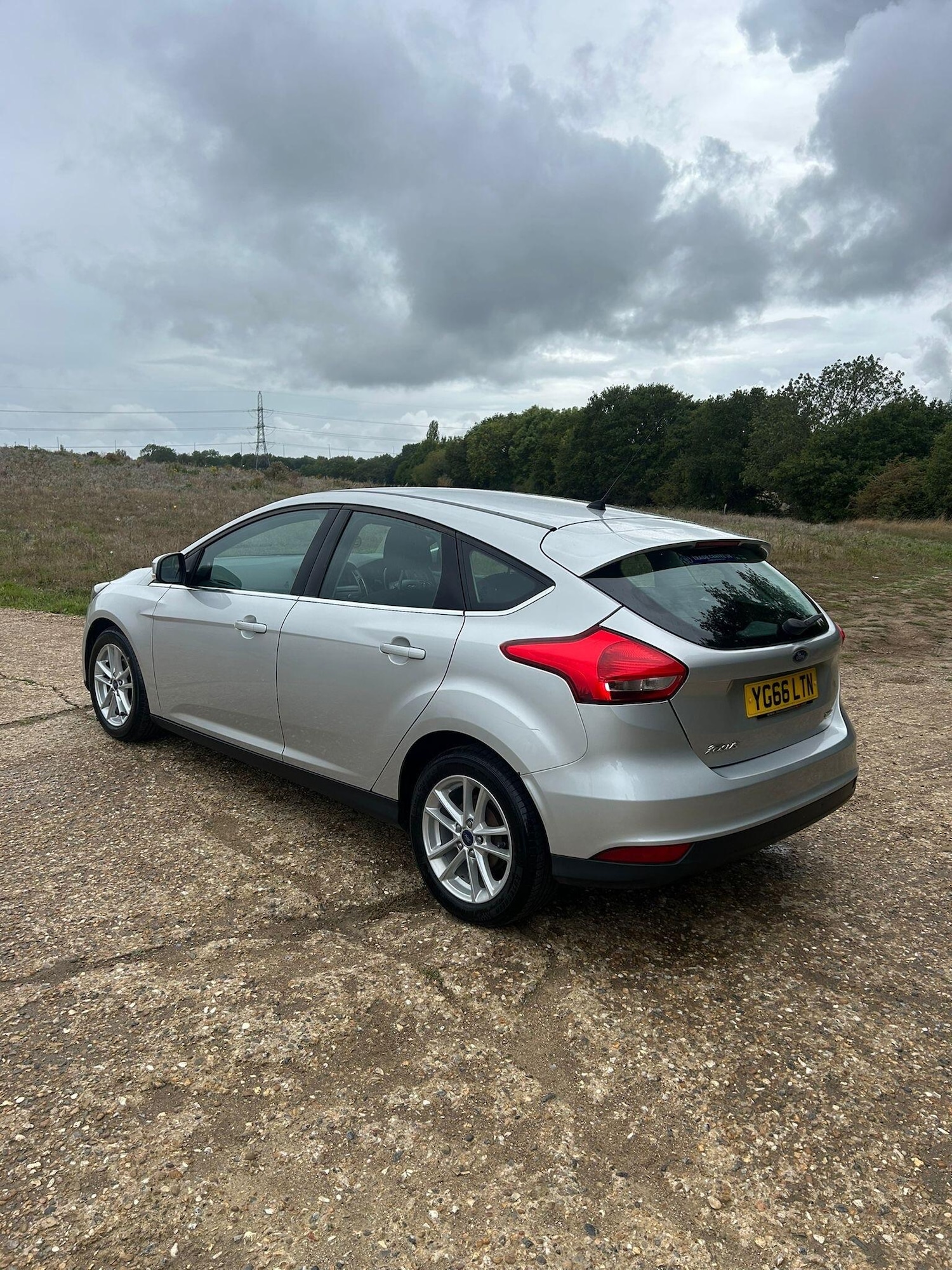 Used Ford Focus 2016 for sale - 76042911: Photo 4