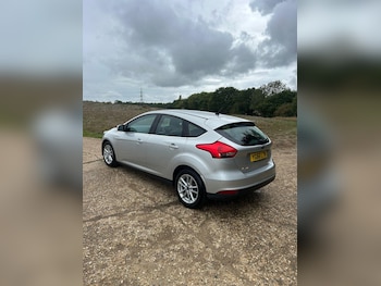 Used Ford Focus 2016 for sale - 76042911: Photo 4
