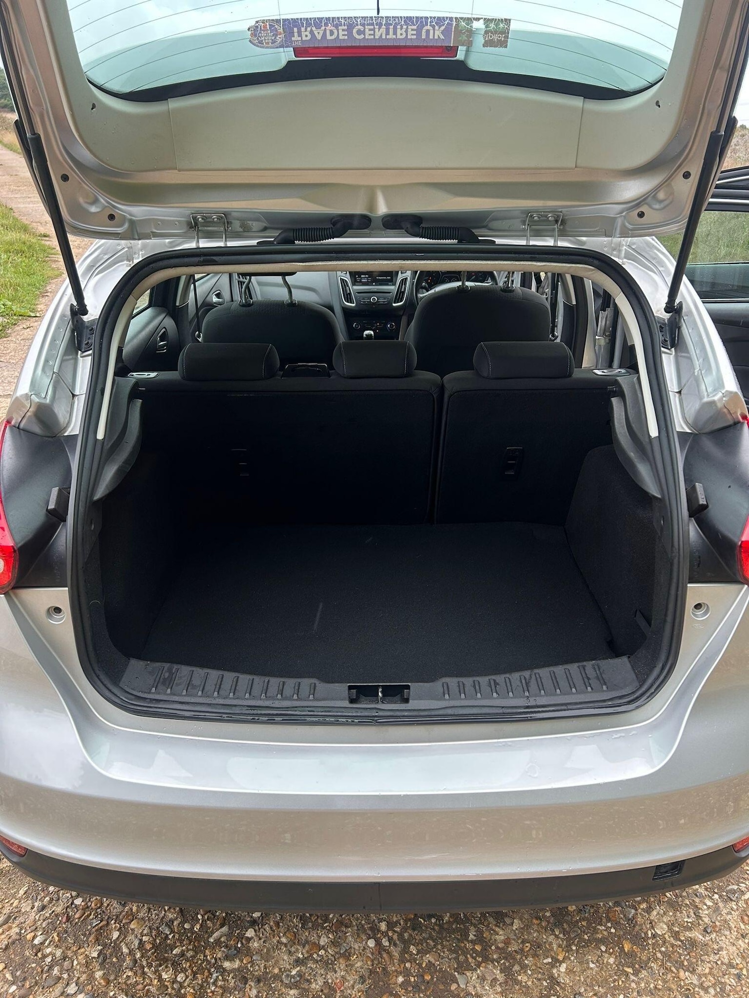 Used Ford Focus 2016 for sale - 76042911: Photo 9