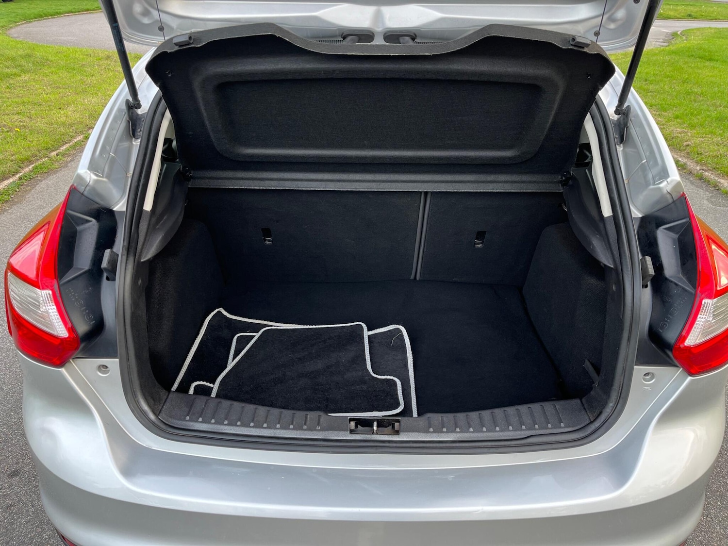 Used Ford Focus 2012 for sale - 76561125: Photo 11