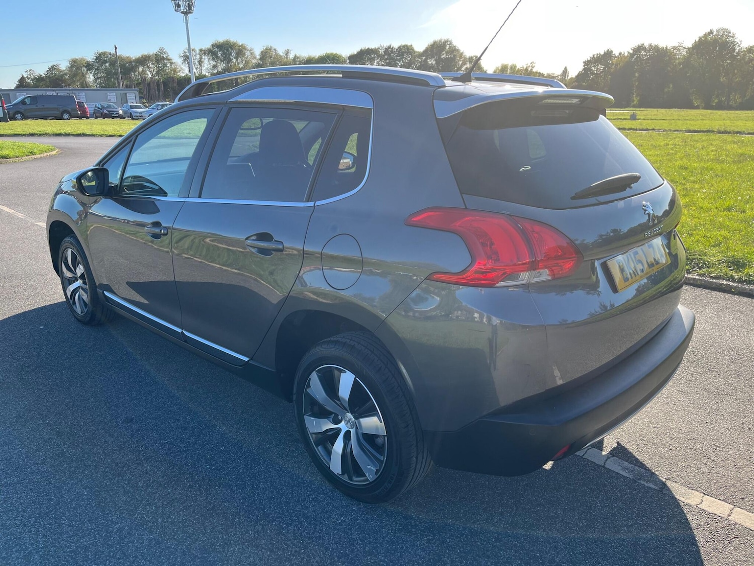 Used Peugeot 2008 2015 for sale - 75781955: Photo 4