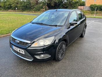 Used Ford Focus 2010 for sale - 75808835: Photo