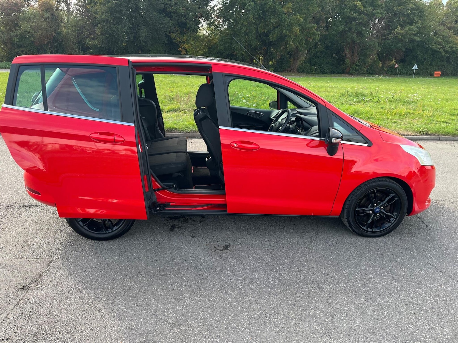 Used Ford B-MAX 2016 for sale - 76989468: Photo 6