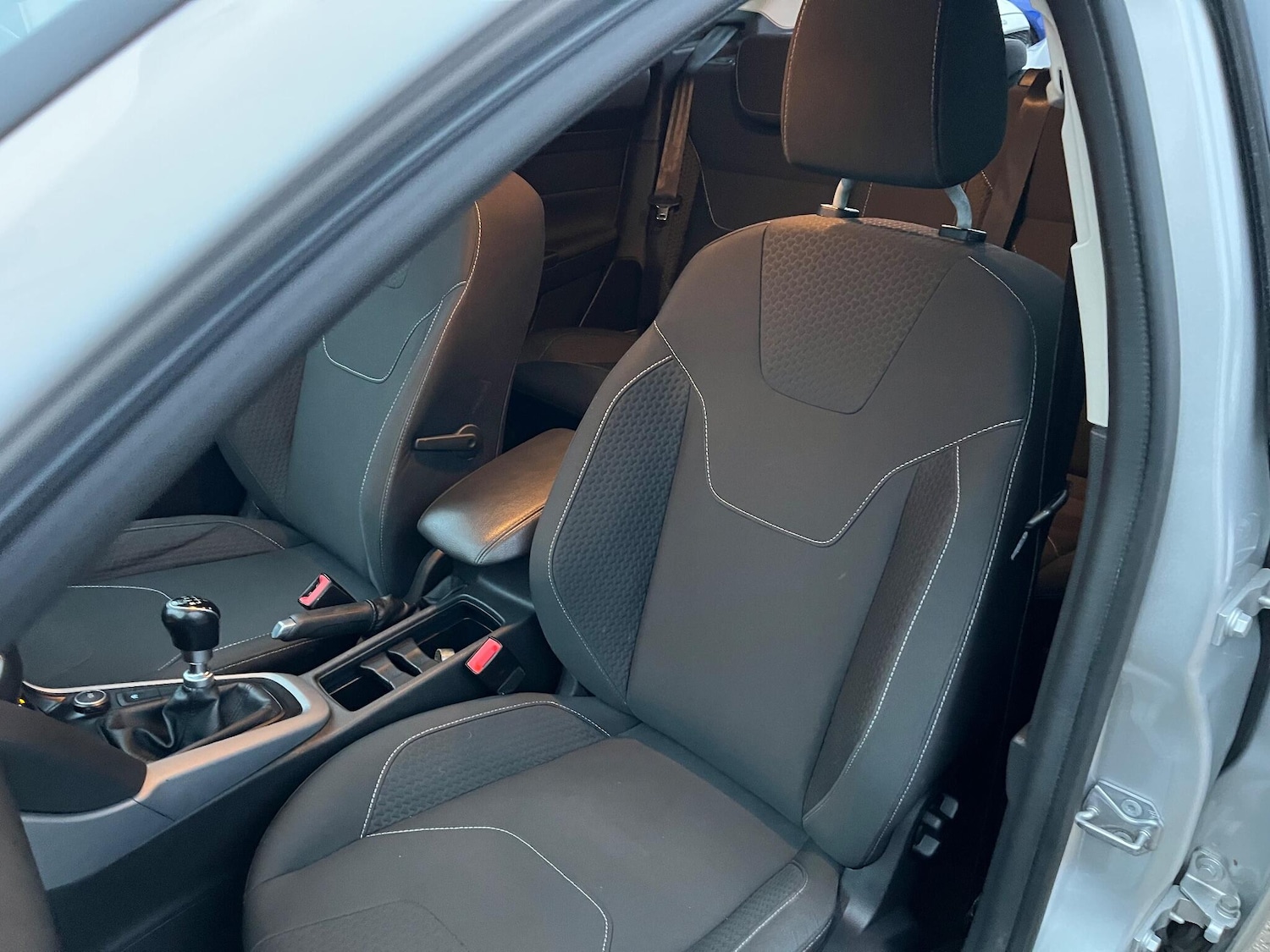 Used Ford Focus 2018 for sale - 76952961: Photo 13