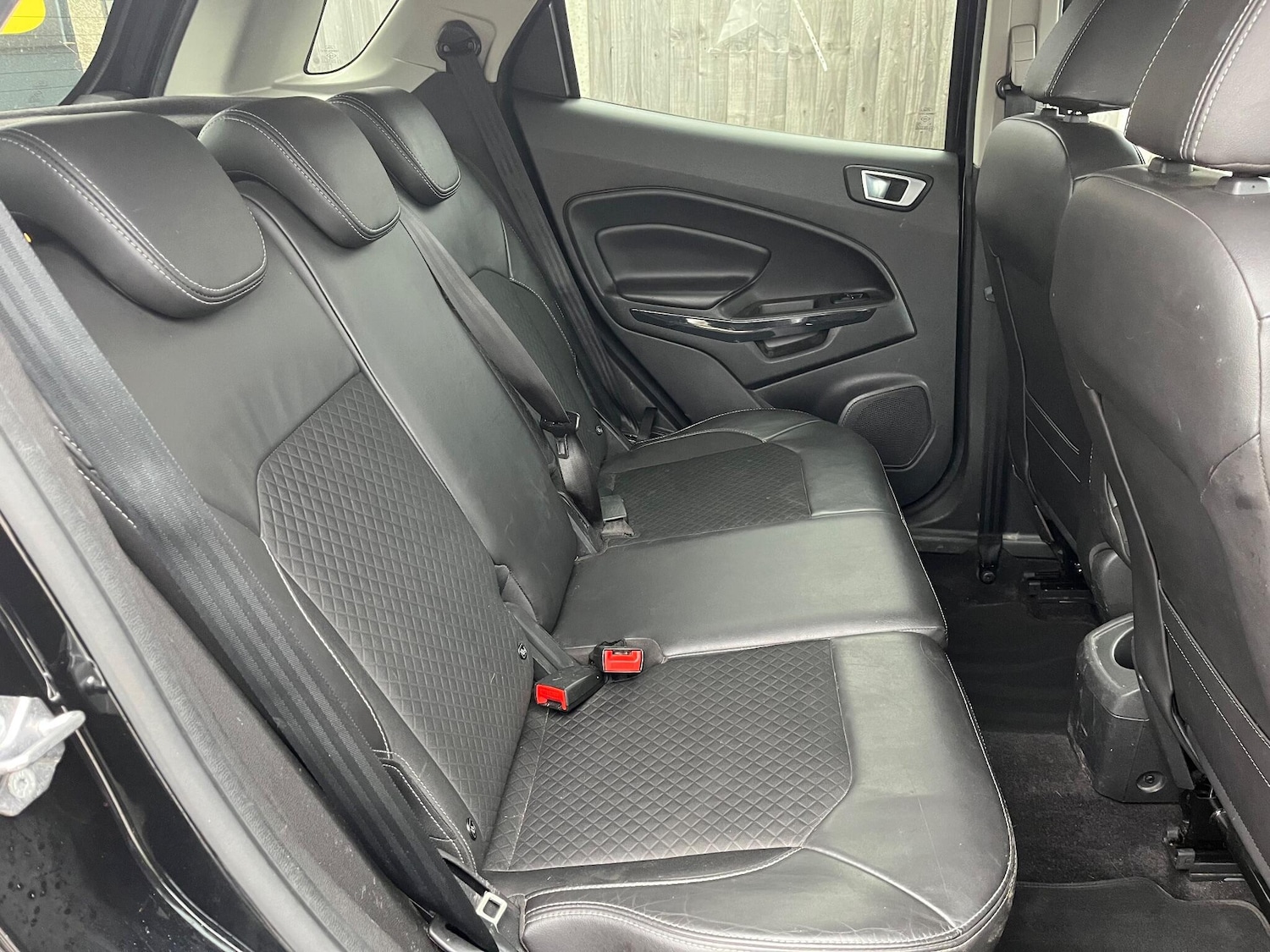 Used Ford Ecosport 2017 for sale - 76912936: Photo 16