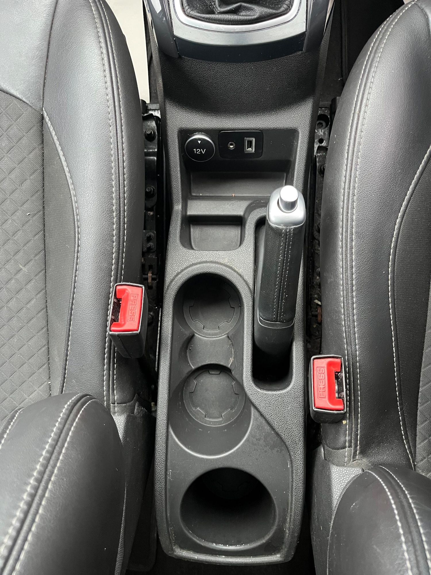 Used Ford Ecosport 2017 for sale - 76912936: Photo 17