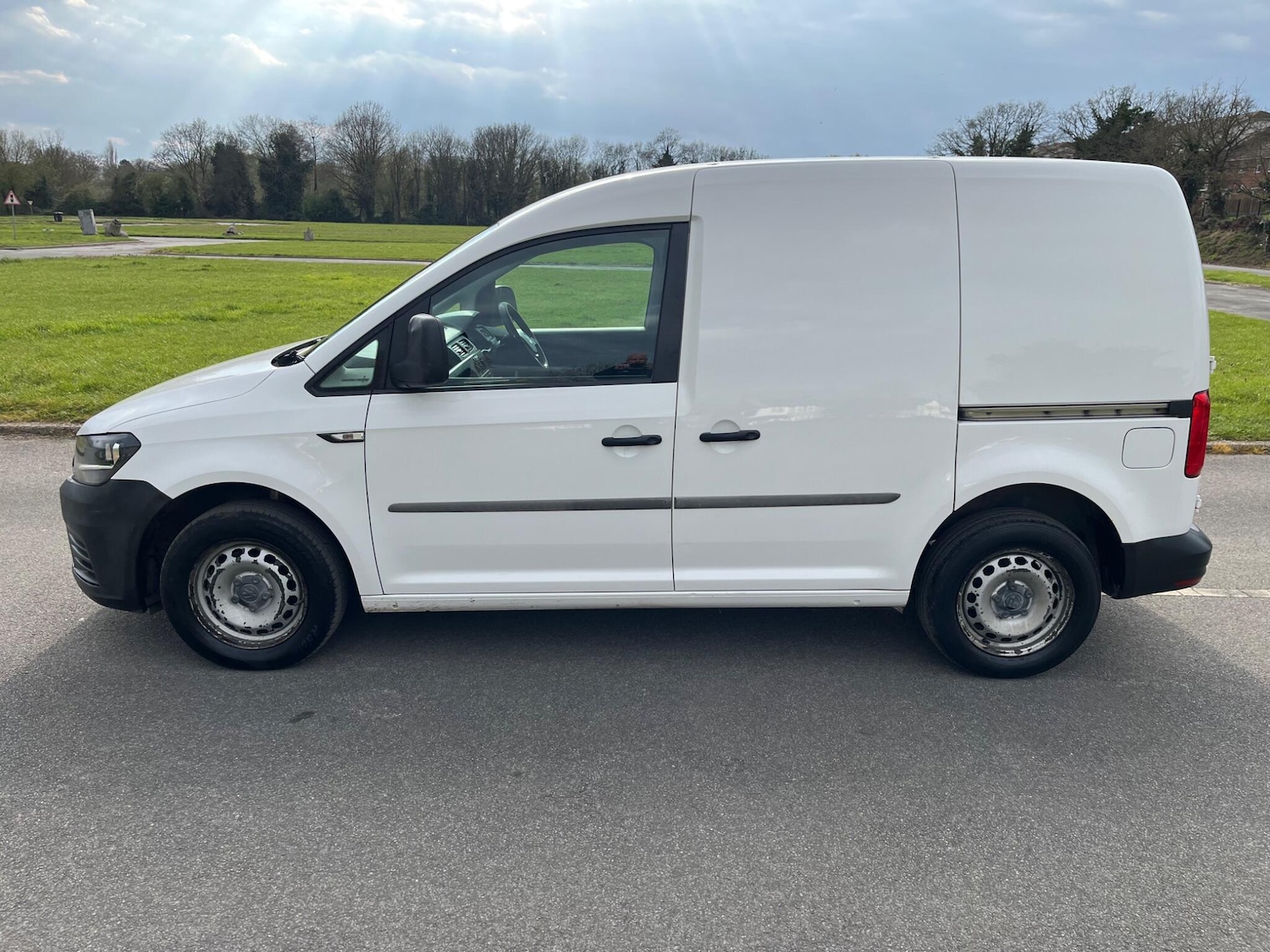 Used Volkswagen Caddy 2018 for sale - 78086389: Photo 4